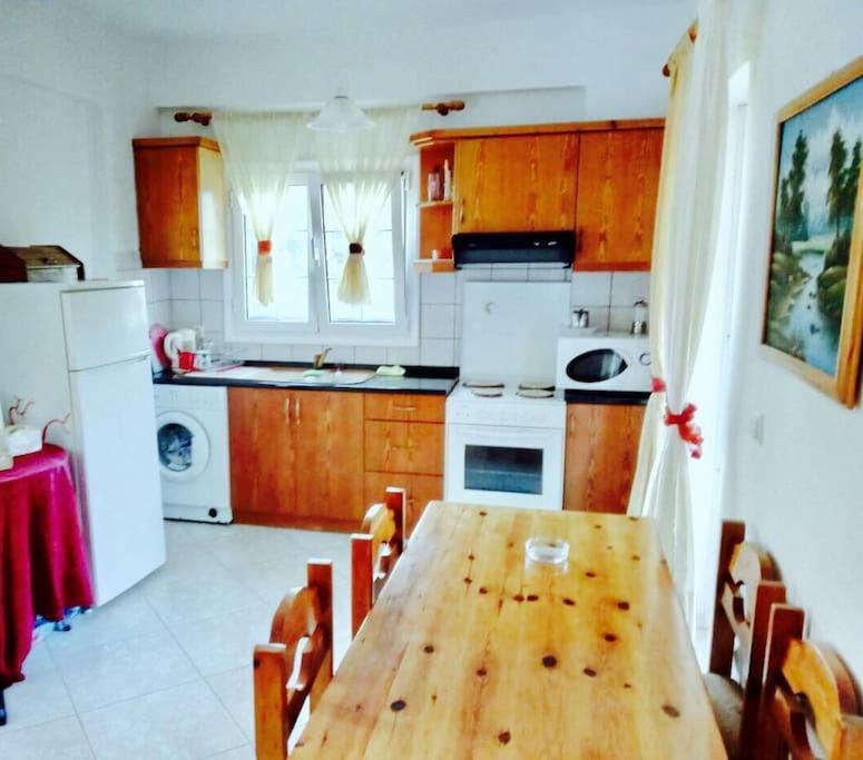 Apartamento Διαμέρισμα Στην Περιοχή Εθνικής Αντίστασης Igoumenitsa Exterior foto