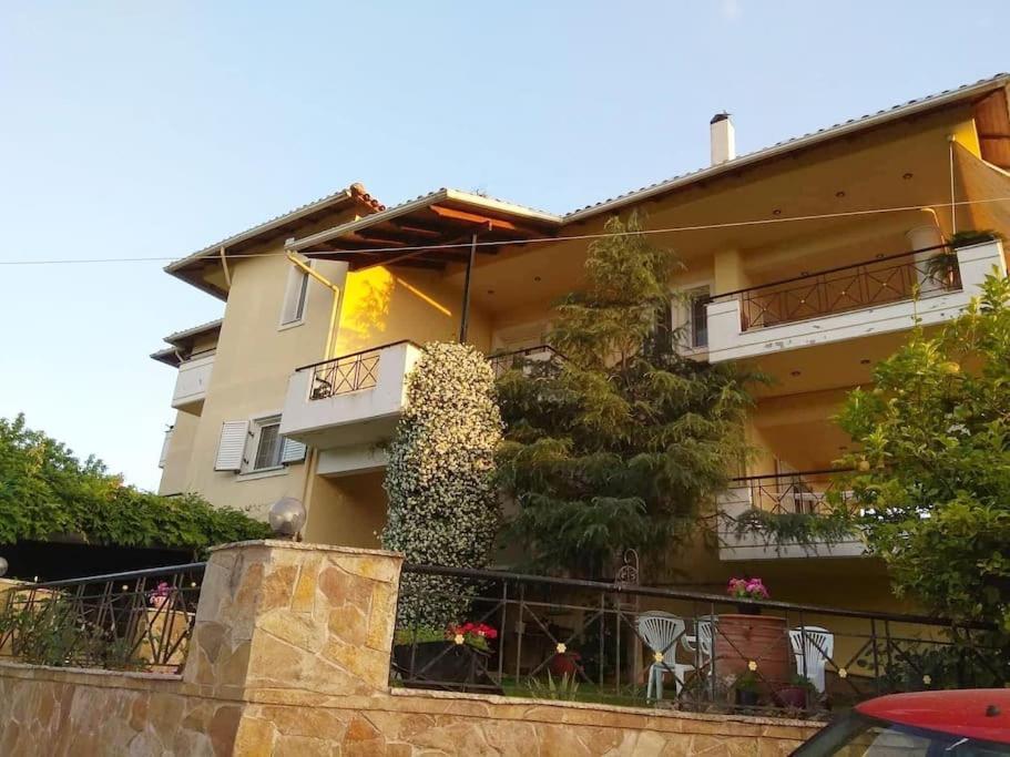 Apartamento Διαμέρισμα Στην Περιοχή Εθνικής Αντίστασης Igoumenitsa Exterior foto